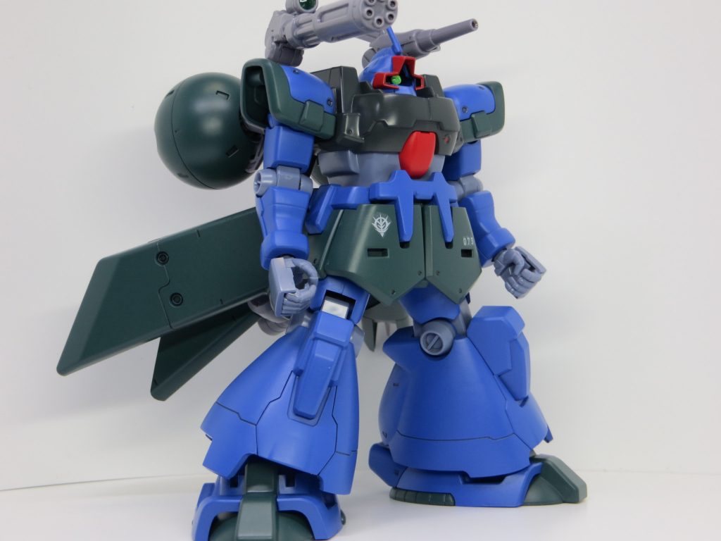 特に考えなしに作り始めましたが、なかなかいい感じにまとまった?顔も整形により少しだけドラッツェに寄せてます。