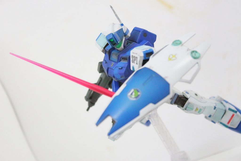 (´・ω・`)サーベルとマシンガン