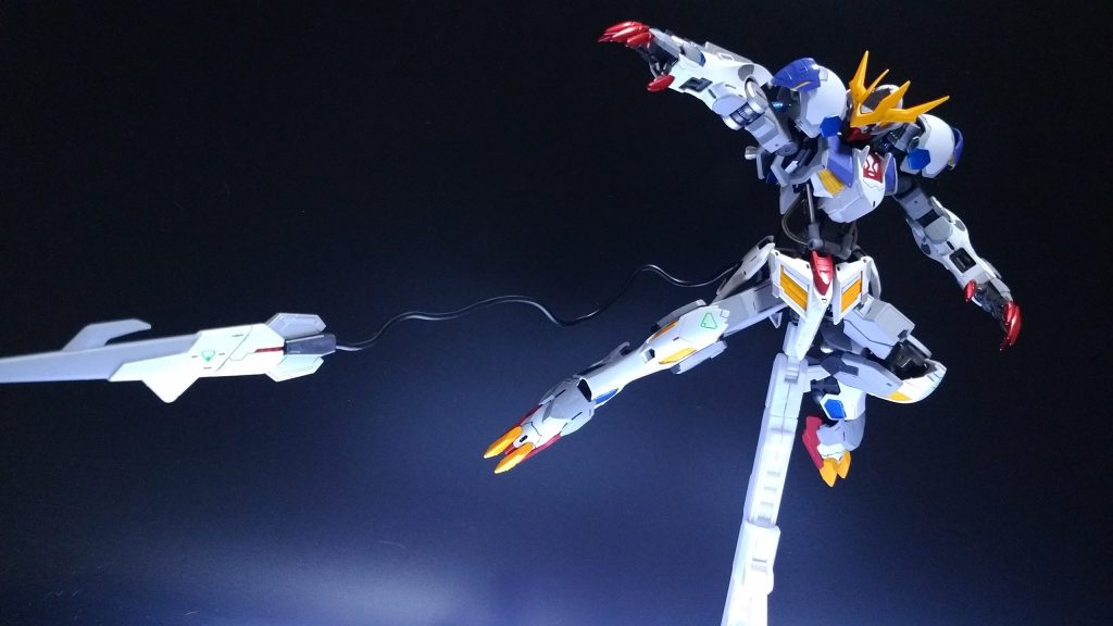 テイルブレード射出