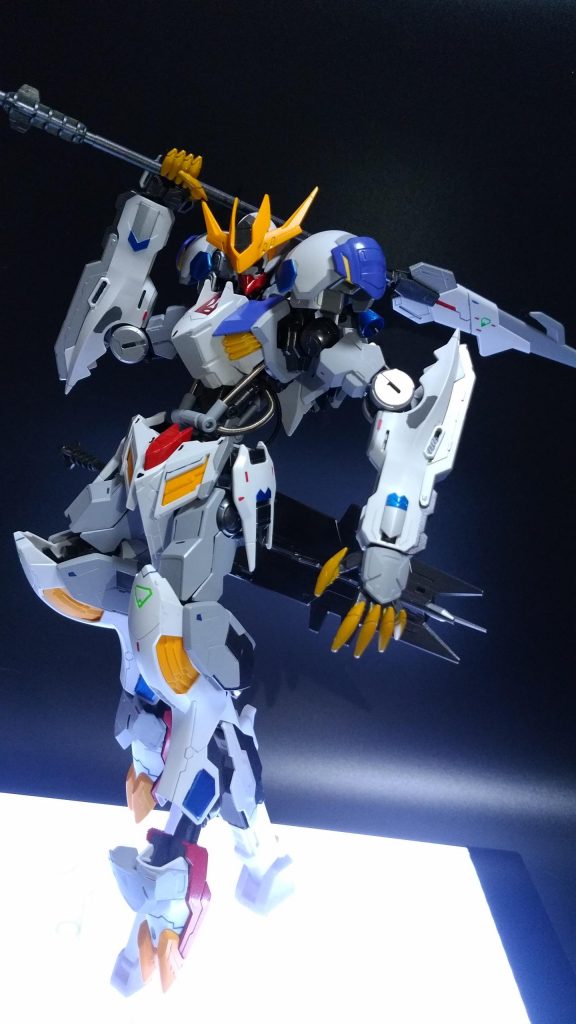 ブレードロッドと超大型メイス装備。