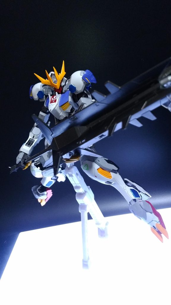超大型メイスでレクスからの基本武器です。