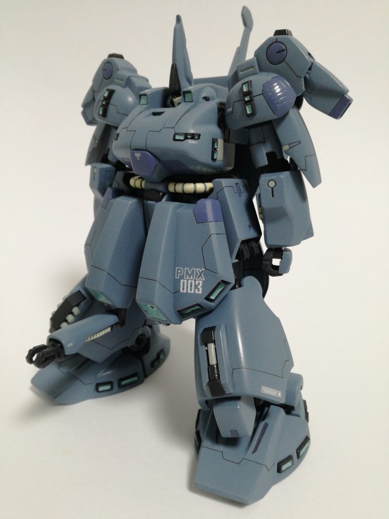 隠し腕はメンドくさかったので一本のみ。