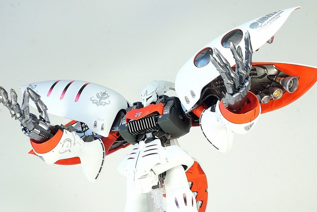 このポーズさせたくなります。