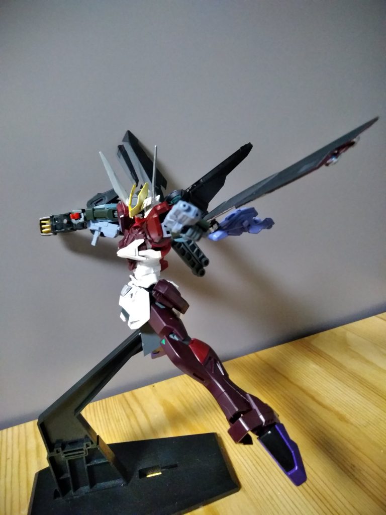 カラーリングをオリジナルにするか
考え中。
この色もまとまっているにはいるかと