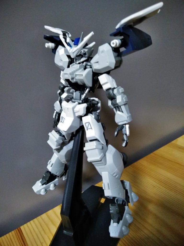 ガンダムアスタロトレギオン–2枚目/制作者:ku-ma-0