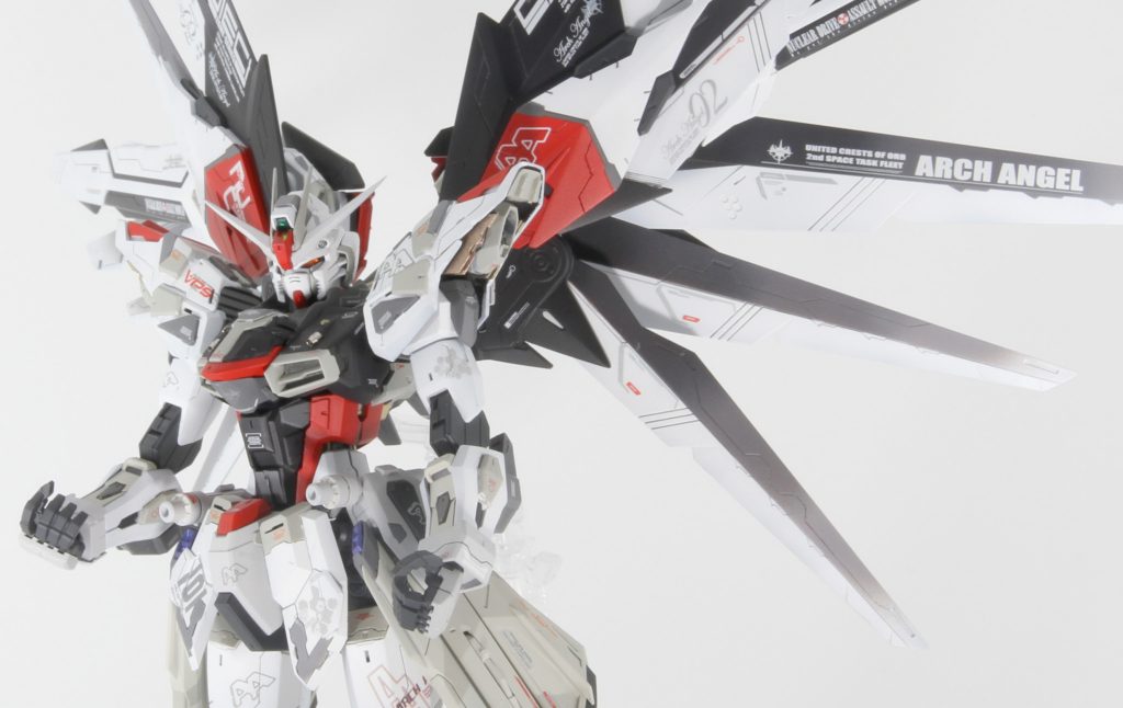 フリーダムガンダム・クレイン–8枚目/制作者：U.Z.