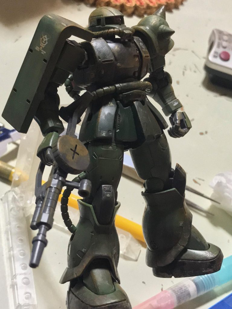 ザクはウェザリングがはかどりますね。