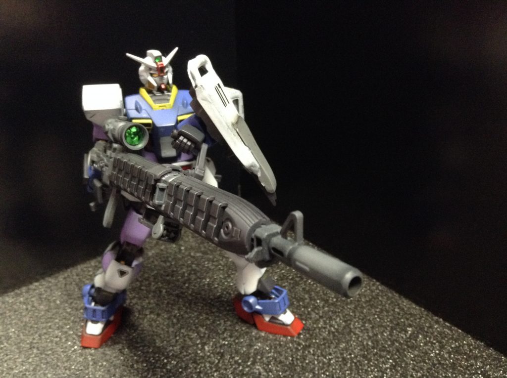 頭部の菱形に射撃用センサーを追加
あんまりわかりませんが・・・