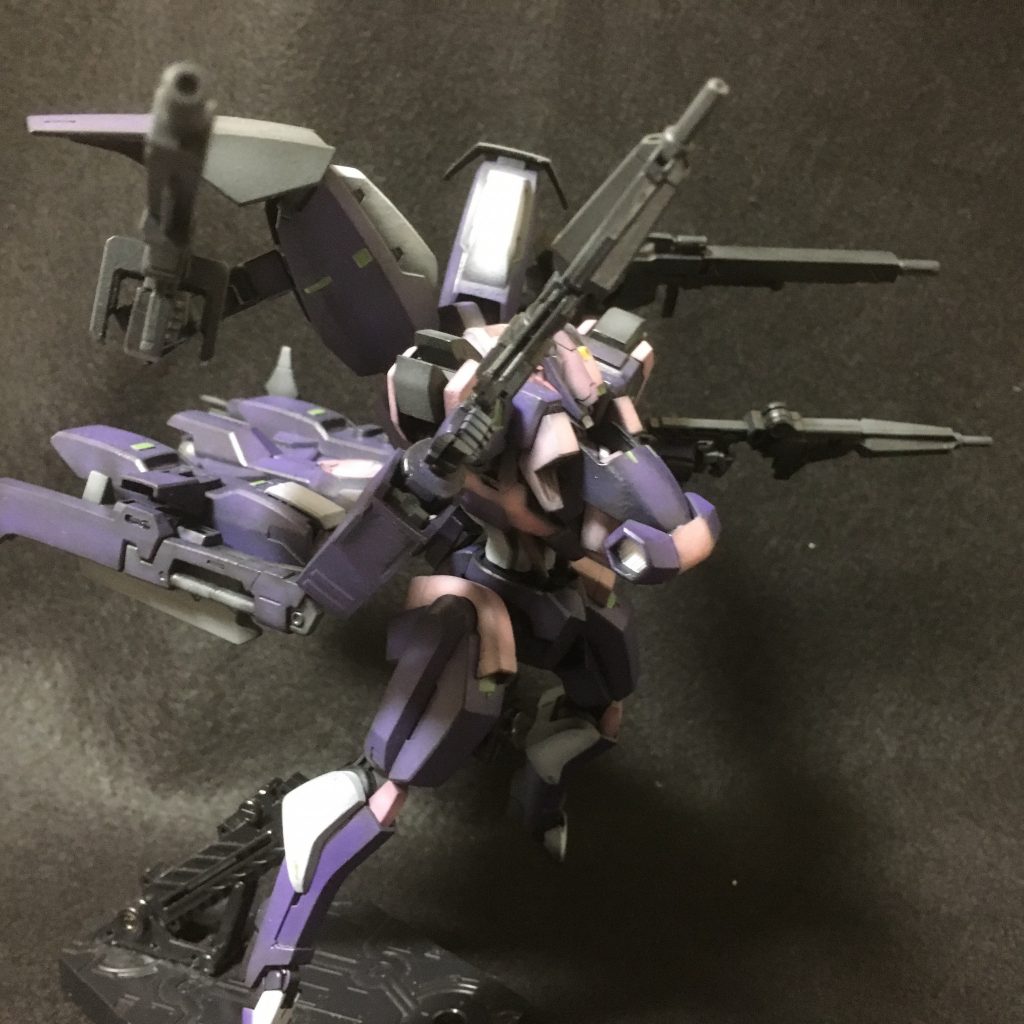 ハンマーヘッド–4枚目/制作者：さるこ