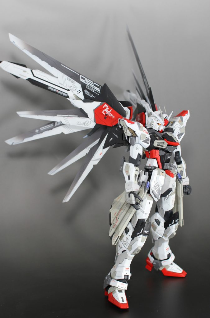 フリーダムガンダム・クレイン–7枚目/制作者：U.Z.