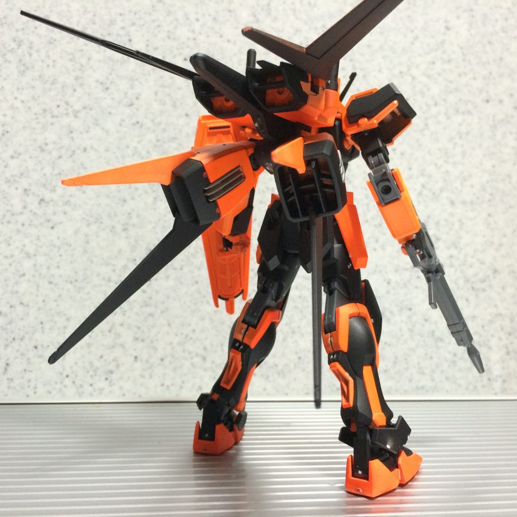 エールストライカー装備