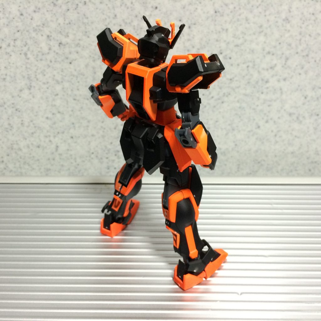 ガンダム・ストライクサースト–3枚目/制作者：アトリエ コメットハート