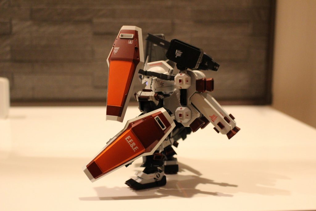 SD フルアーマーガンダム サンダーボルト–3枚目/制作者:ぼぶ