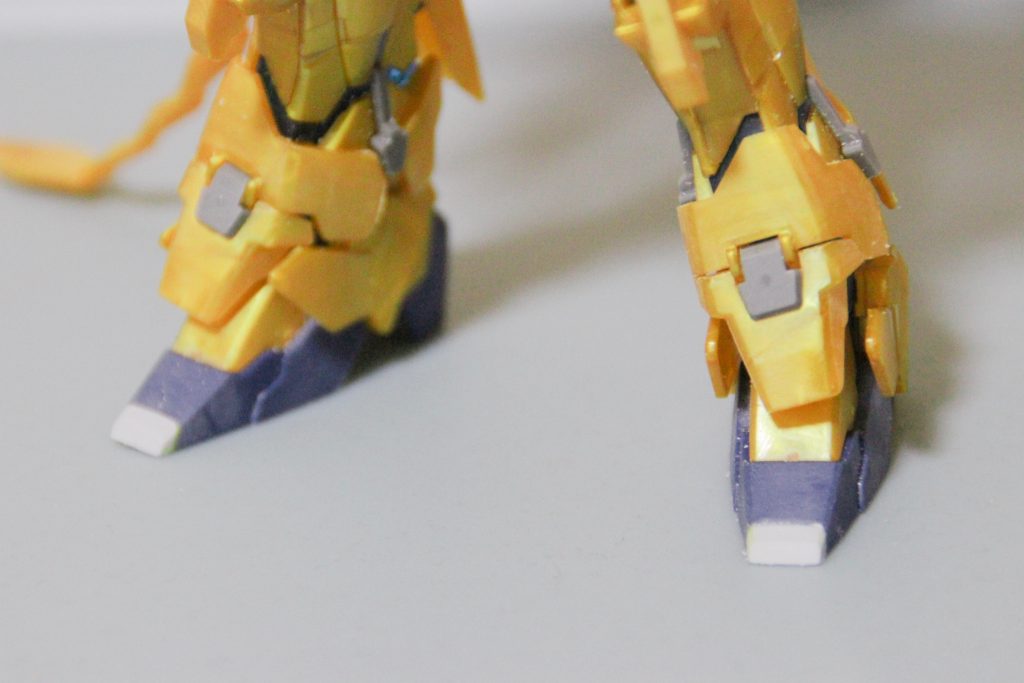 つま先は1mm延長しています。