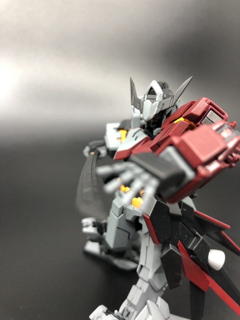 みんな一度はやったことあるあの人の構え。…やるよね？