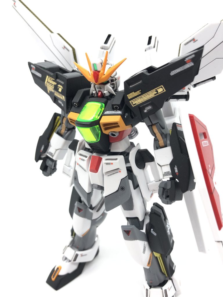 ちょいちょい筋彫りでディテールアップしてあります。