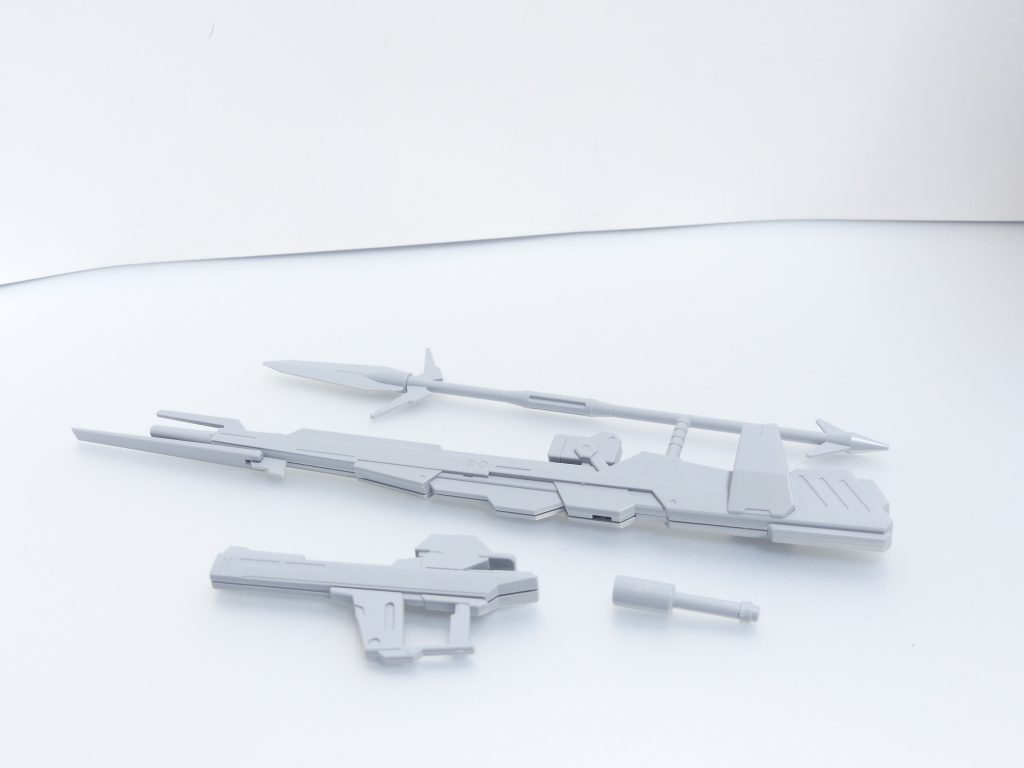 セット内容。・ランス・ハイパーロングライフル・ビームバズーカ・ランス差し替えパーツ一式(ジョイント、ビームサーベル)