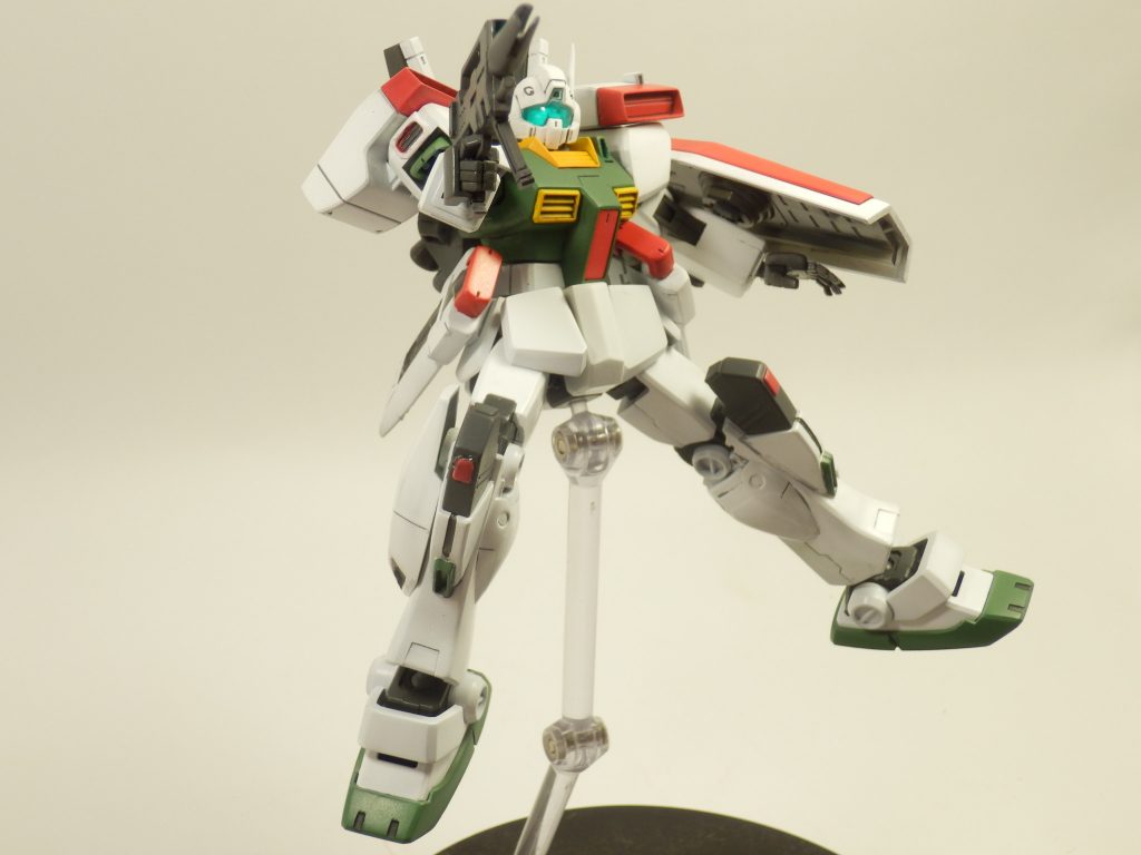 ハンドパーツも豊富で、ポージングの表情付けにも最適