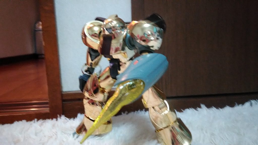 我が家のモビルスモーゴールドタイプ–2枚目/制作者：志来さん。