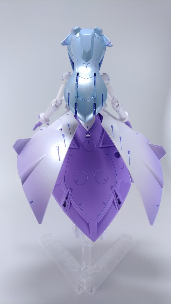 スミ入れはガイアエナメルのシアン、マゼンタ、ホワイトを適当に調色したものを使用しました。