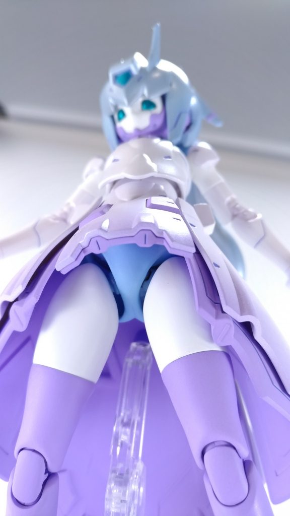 許されざる角度。
ぱんつ（に相当するパーツ）はウィーゴカラーのみずいろです。