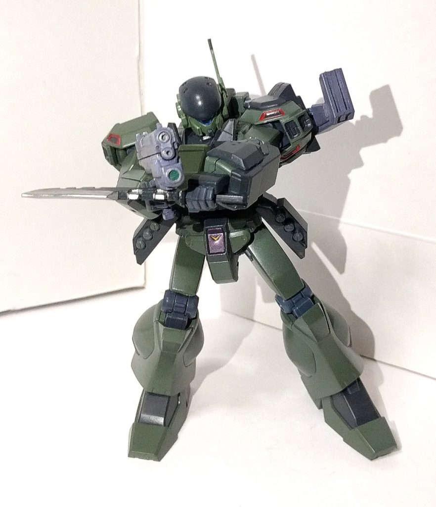 以上、ジェガンD型(陸戦特殊部隊仕様)でした
久しぶりのオリジナル設定の機体でしたが、満足出来る完成度で楽しく作れましたので良かったです
キット自体もガンダムNT本編に登場したジェガンそのものというだけあって専用のマシンガンが付属してたりしますので、のちに発売されるグスタフ・カールにそれを持たせるのも良いかもしれません