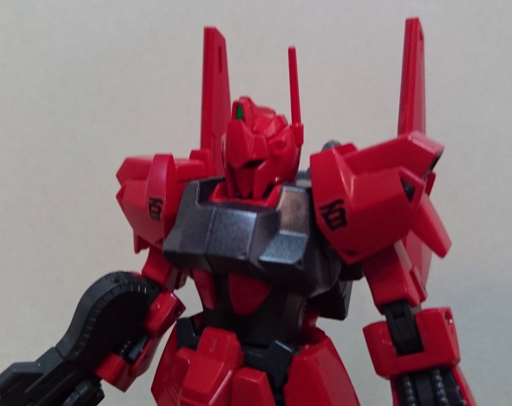 シャアといえば赤！