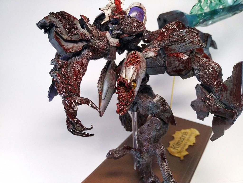 まろびでるアイン。