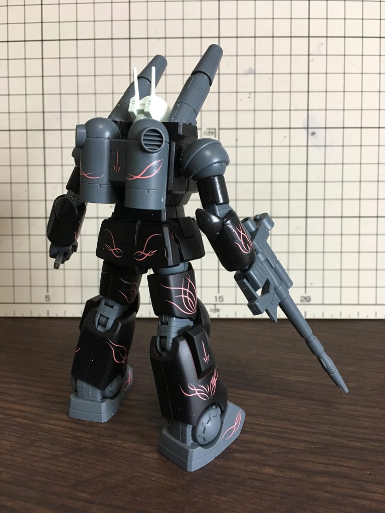 後ろ姿もいいですね。