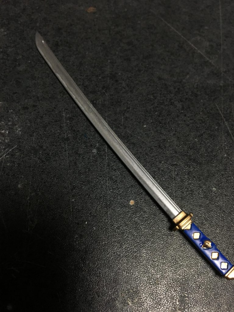 今回刀の波紋の再現をしてみたけど写真じゃまったく見えない！
写真じゃなくてもほとんど分からない(;^_^A