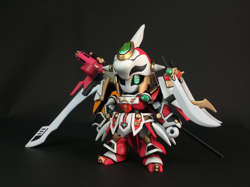 袖付きヤクトドーガ(クエス機)がモチーフです。