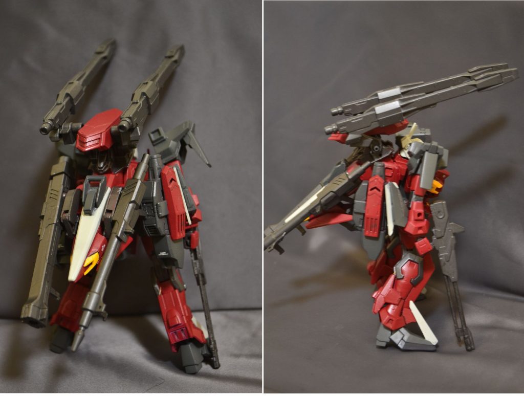 バックとサイド
武装を懸架するアームをリアに取り付けました。その外側に180度反転するバックパックを左右にそれぞれ取付