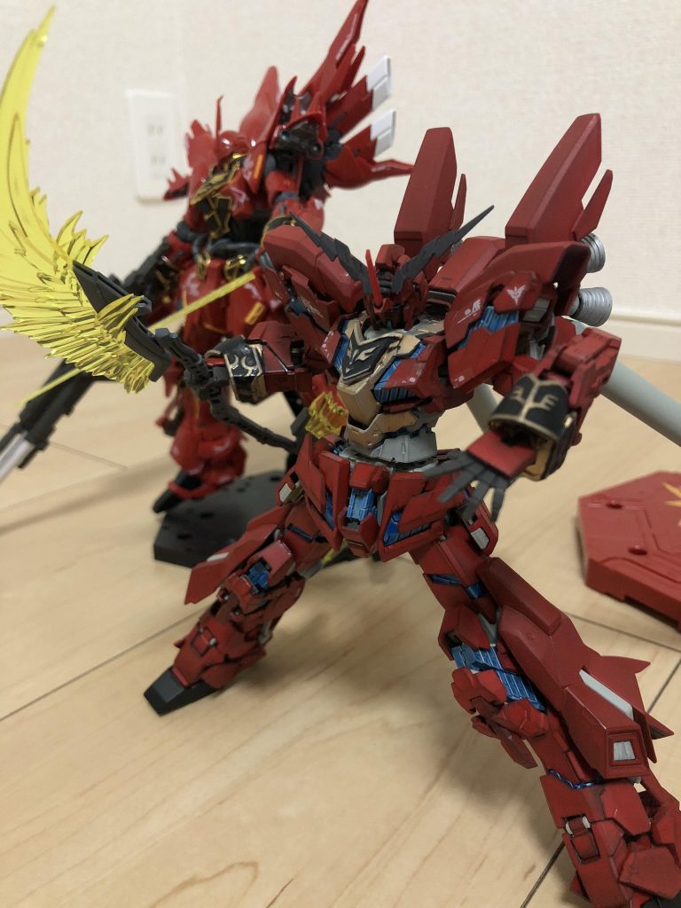 作業中の写真全然なかったのですが、こんな感じにすごい見切り発車で切って貼ってやってます。