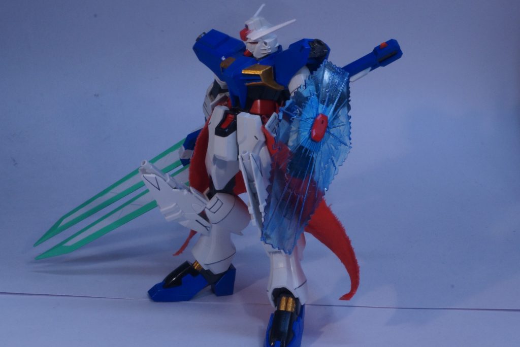 正面です。
シルエットがすごくシンプルになりました(^_^;)ウイング有りもアリですが、こちらもアリだと思っています。