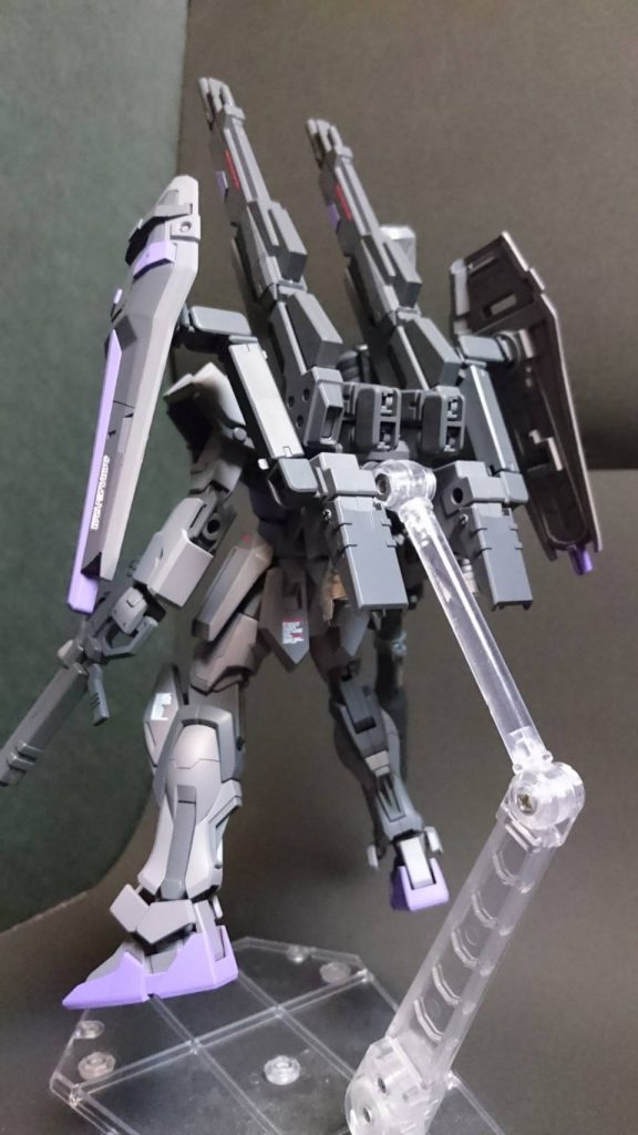 ブリーディングストライクガンダム–5枚目/制作者：P3