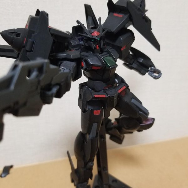 黒サラ専用ガンダムダブルオースカイ
