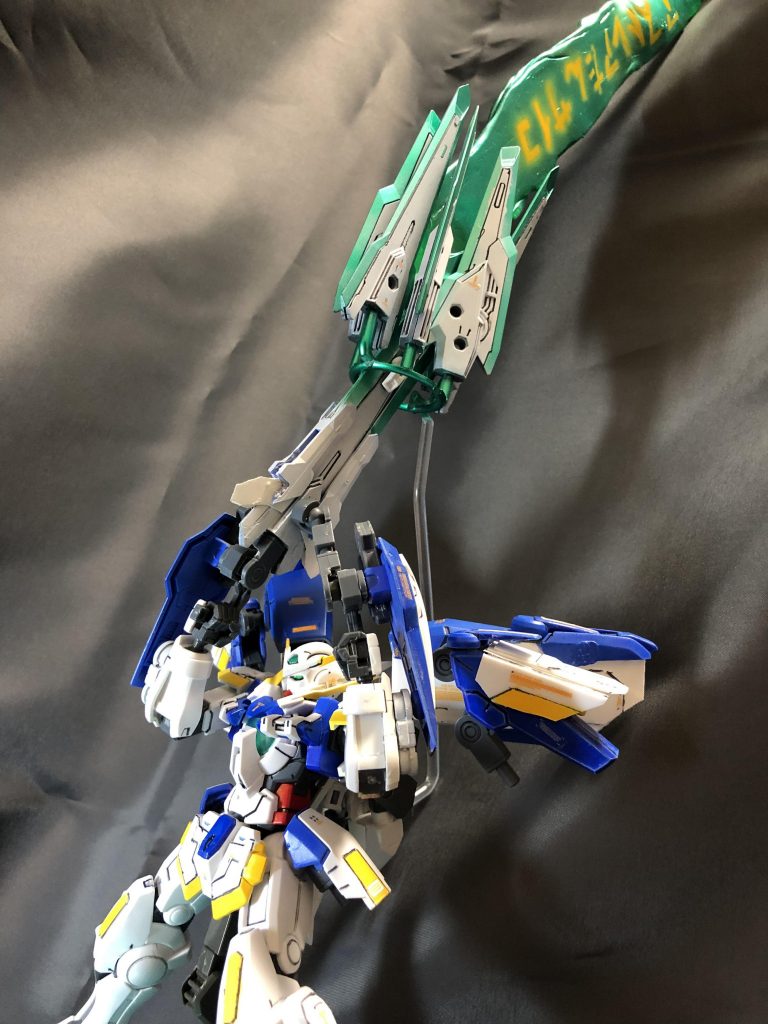 仮面ライダージオウⅡの自己主張強めな必殺技に憧れて、アストレアの愛を100均のお湯プラで作成(￣▽￣;)ネタ挑戦（笑）