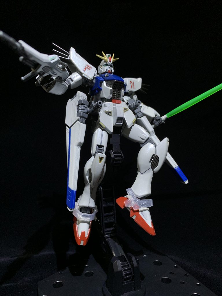 適当にポージング