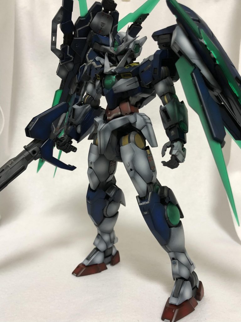 カメラの機能と照明使わずに撮るとこんな感じ
カメラの照度上げるとメインの写真のようになります