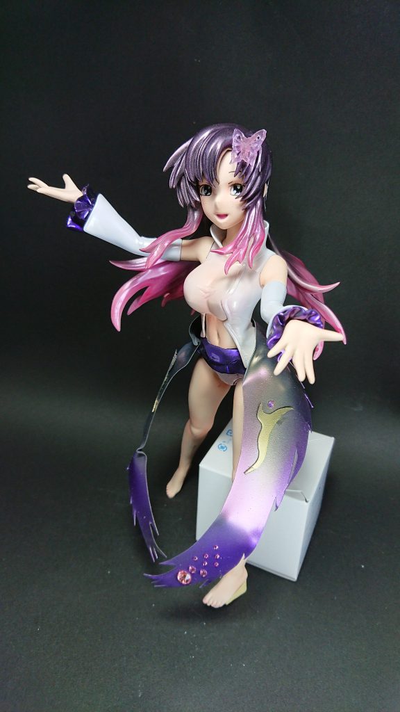 スタンドやら、ベースやらを用意する気力もなかった。