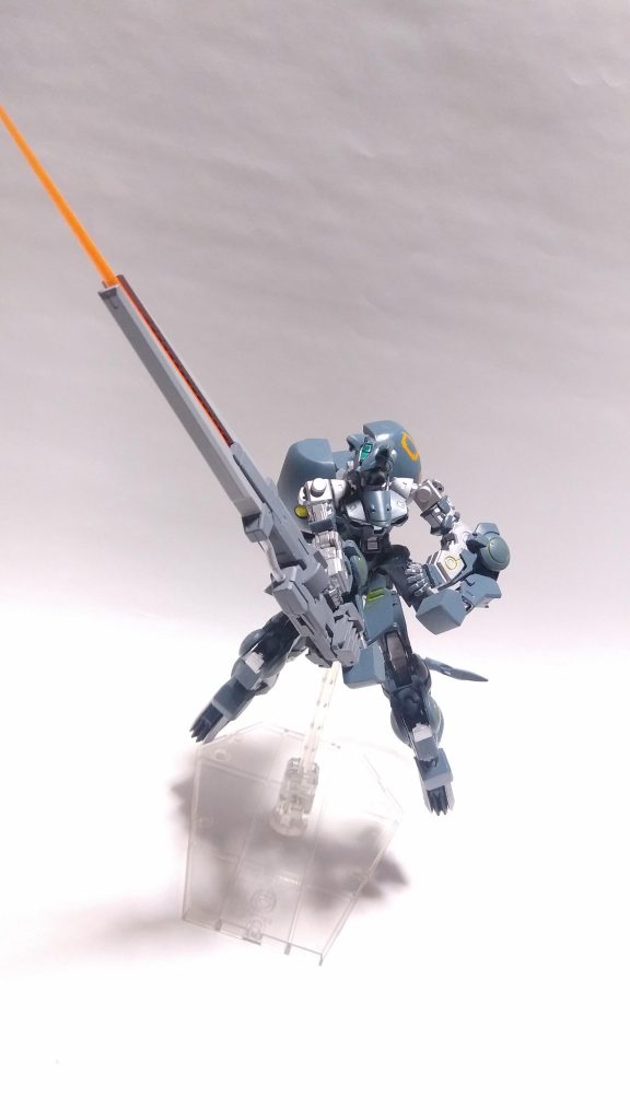 ハイパーライフル ソード状態
・通常ビームサーベルより高出力に設定されている