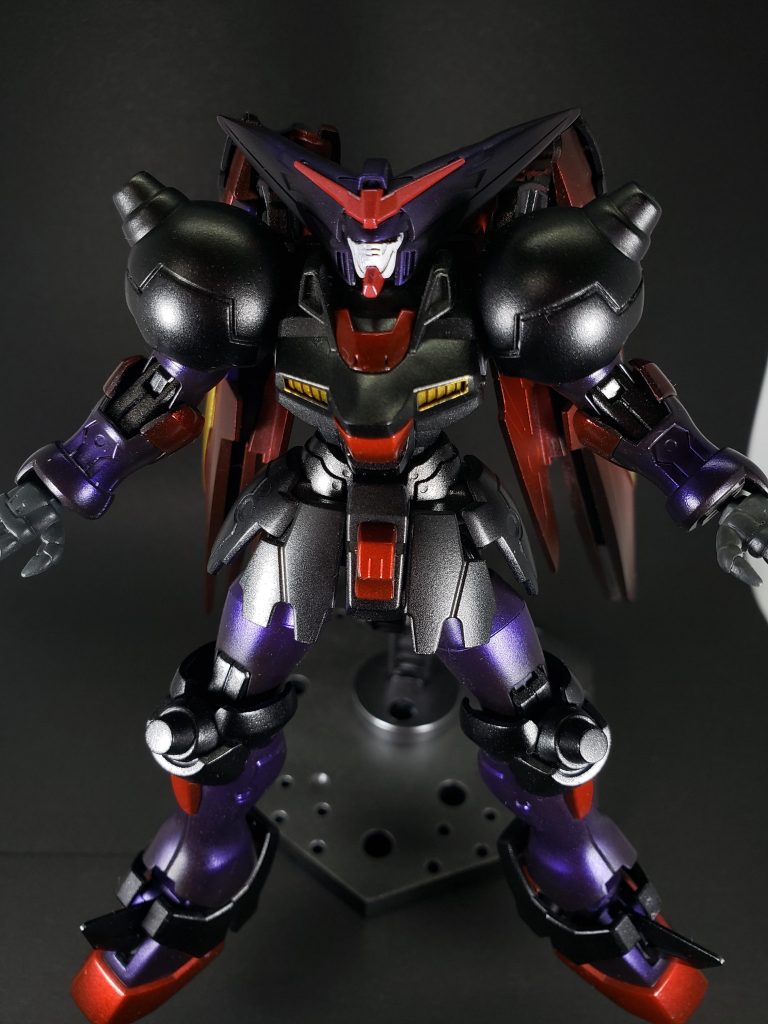 暗めの鈍い輝き