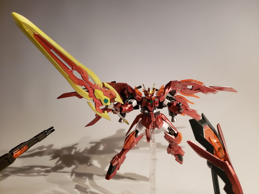 攻撃されるまではただ立ち尽くし、攻撃の刃を向けられたその瞬間から強力で無慈悲な凶戦士と化す