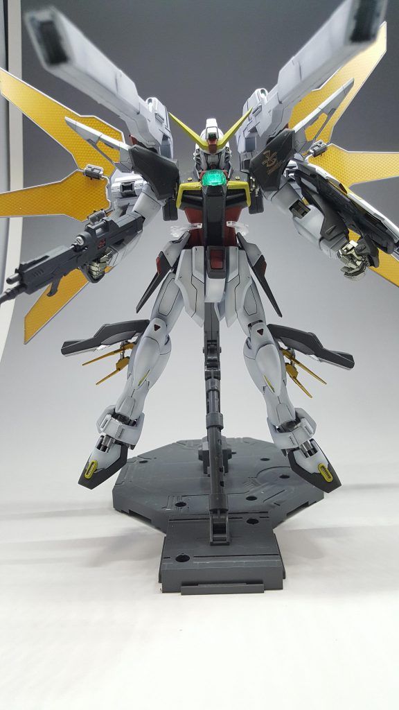 ザナドゥ砲に替わるいい名前いただきました!( ゚∀゚)
ただ、ザナドゥ砲も地味に気に入っちゃったんで通称として残します(´ー`)
あと今回もなんちゃってMAX塗りなんですが、フェイズ・シフトが乱れるというそれっぽい設定を盛り込んでみました(´ω`)