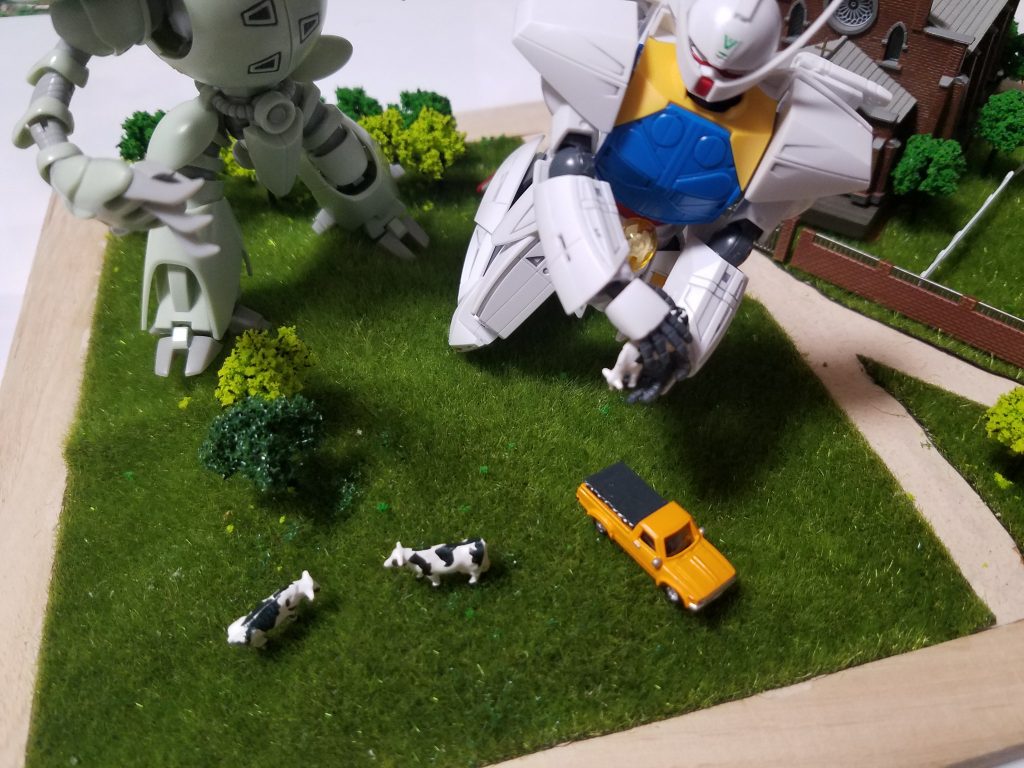 追加写真②もともとはローラの牛を再現したかったのですが、映画版を見て急遽変更。一応写真のように牛さんキャッチするホワイトドールも演出できます。