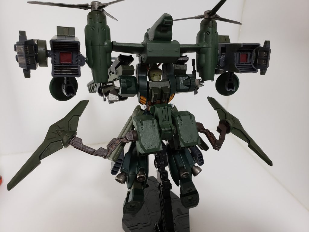 バックショット
なかなかゴツゴツしてて気に入ってますw