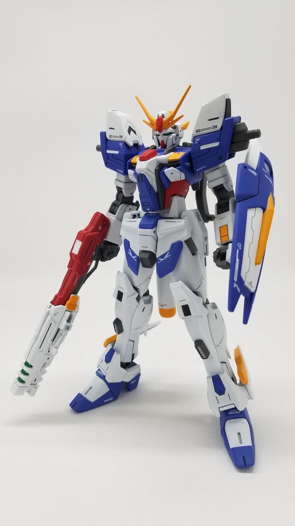 ブラスターカノンなしの状態
腕とライフル、シールド、後ろのエネルギーパックは新規で作りました。