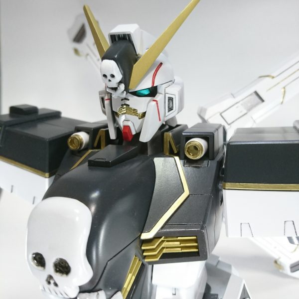 1/40 クロスボーンガンダム