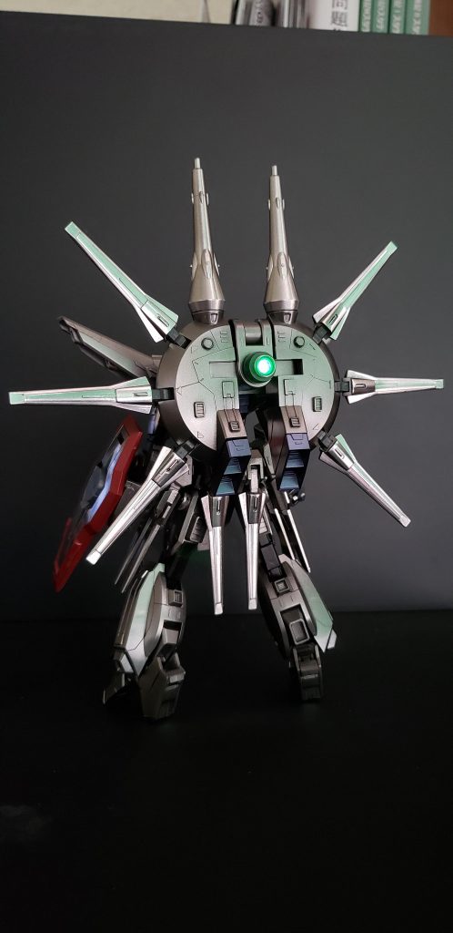 クアンタと同じようなツインドライヴシステムが搭載されている…って設定です。