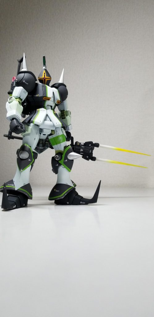 全体写真
ゴールド部分は、G-PARTSさんのオマケでいつも頂戴しているハトメを使いました。
肘・膝のマルイチ部分は、ハイキューパーツさんのジーレップ、それぞれサイズ違いを使いました。